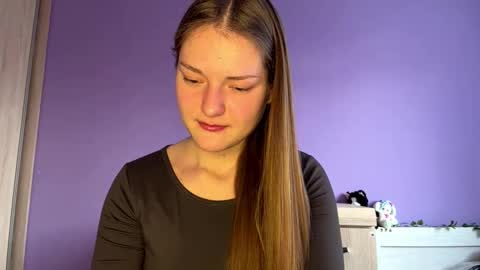 Mila online show from February 27, 6:24 am