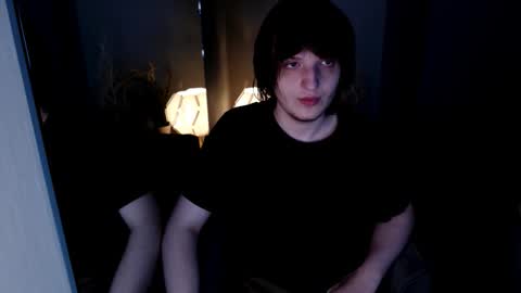 Snapshot of delalex chatting on May 13, 10:49 pm Alex online show from May 13, 10:49 pm