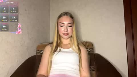 Snapshot of delfinapisicchio chatting on July 6, 9:50 pm Jane online show from July 6, 9:50 pm