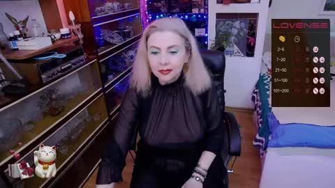 Snapshot of delicecat chatting on May 6, 7:52 pm Delicacat online show from May 6, 7:52 pm