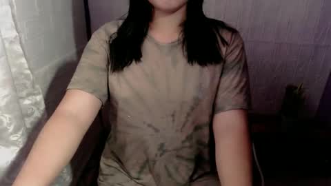 delicious_hanna17 online show from February 23, 4:32 am