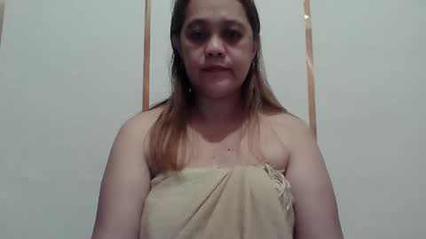 mel online show from February 19, 11:23 pm