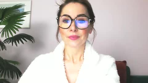 delilah_sweet online show from June 8, 3:23 pm