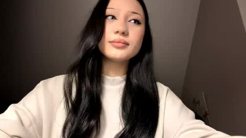 Snapshot of delilahmelancon chatting on May 21, 4:25 pm Milana online show from May 21, 4:25 pm