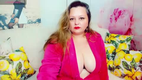 Snapshot of delinnia chatting on July 10, 5:59 pm Margo online show from July 10, 5:59 pm