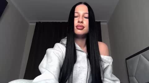 delly_love online show from October 6, 7:44 pm