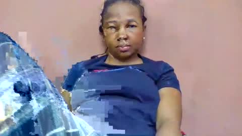 Snapshot of delphin774164 chatting on July 14, 11:49 am delphin774164 online show from July 14, 11:49 am