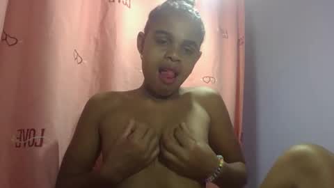 delphine online show from April 11, 2:16 am