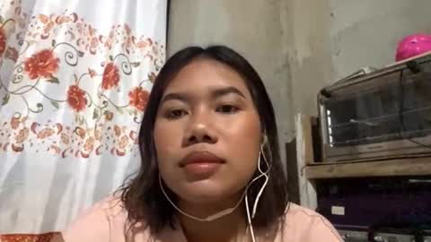 Emily online show from March 3, 10:15 pm