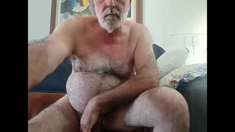 Snapshot of delsolramon02 chatting on April 24, 1:57 pm delsolramon02 online show from April 24, 1:57 pm
