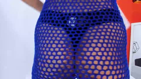 Demi online show from February 22, 11:31 am