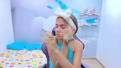 DEMI online show from February 10, 11:58 am