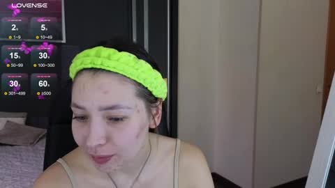 Snapshot of demi_loran chatting on January 10, 9:10 pm DEMI online show from January 10, 9:10 pm