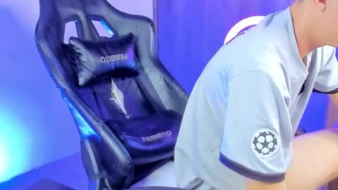 Demian online show from March 28, 10:09 pm