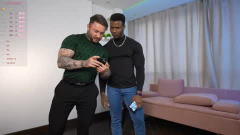 Snapshot of demianblake chatting on April 18, 3:49 pm demianblake online show from April 18, 3:49 pm