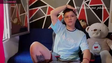 Snapshot of demimoore222 chatting on November 25, 5:24 pm DEMI online show from November 25, 5:24 pm