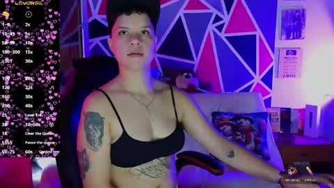 Snapshot of demimoore222 chatting on April 8, 4:40 pm DEMI online show from April 8, 4:40 pm