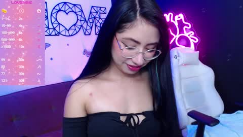 Snapshot of demyanderson_ chatting on January 15, 10:24 pm Demy online show from January 15, 10:24 pm