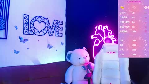 Snapshot of demyanderson_ chatting on March 11, 3:37 am Demy online show from March 11, 3:37 am