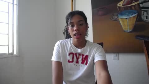 Snapshot of dena_k_ chatting on December 26, 11:43 am Dena k s online show from December 26, 11:43 am