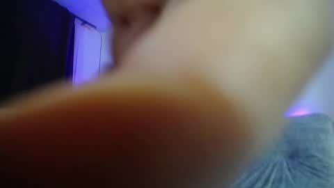 Snapshot of dena_k_ chatting on September 24, 11:08 pm Dena k s online show from September 24, 11:08 pm