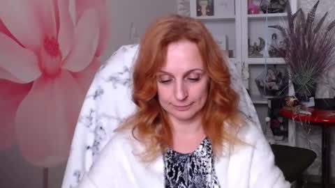 denhiey online show from December 12, 6:10 pm