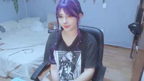 Snapshot of deni_bloom chatting on October 15, 6:13 am Denisse    schedule Monday to Friday 1300-1900 mexican time Saturday-maybe it could be a surprise IDEPENDENT MODEL online show from October 15, 6:13 am