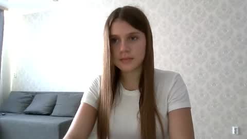 Snapshot of denicedweck chatting on July 6, 2:47 pm Nika online show from July 6, 2:47 pm
