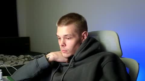 Snapshot of denis_here chatting on May 25, 12:16 am Denis online show from May 25, 12:16 am