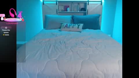 Snapshot of deniseandmoby chatting on September 14, 12:54 am Denise Moby online show from September 14, 12:54 am