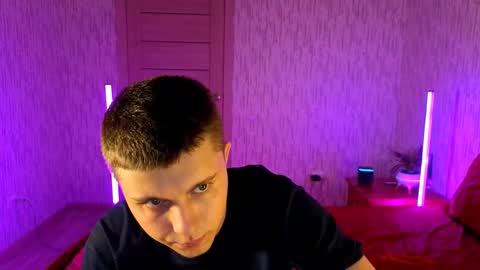 Snapshot of denisx444 chatting on November 6, 1:23 pm Denis online show from November 6, 1:23 pm