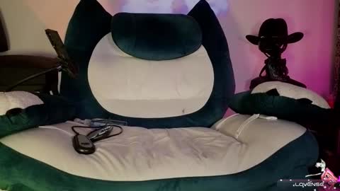 Oliver online show from November 8, 1:06 am