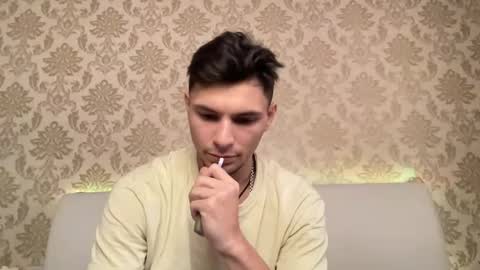 Den online show from January 12, 1:48 pm