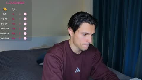 Den online show from April 19, 10:25 am