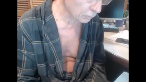 Den  Jet online show from February 23, 11:51 am