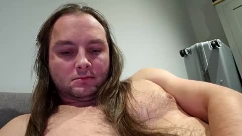 Snapshot of dennis210586 chatting on February 13, 11:04 pm dennis210586 online show from February 13, 11:04 pm