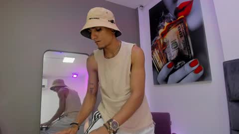 Dennis Kinsey online show from April 8, 7:25 pm