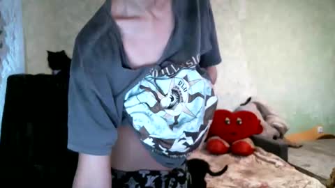 DennisXCarol online show from February 20, 6:48 am