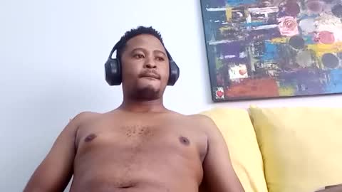 mastER blACK online show from April 5, 9:06 am