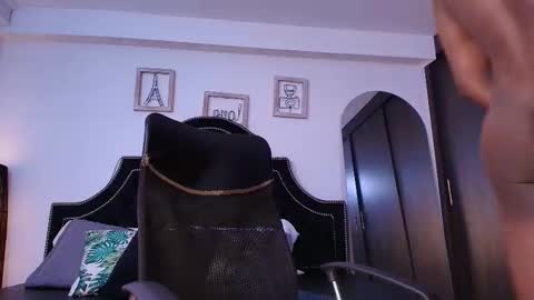 denzelrios online show from January 15, 8:56 pm