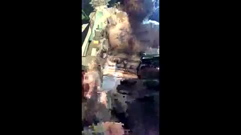 Snapshot of deposittsmilkhere chatting on April 3, 3:32 pm Steven online show from April 3, 3:32 pm