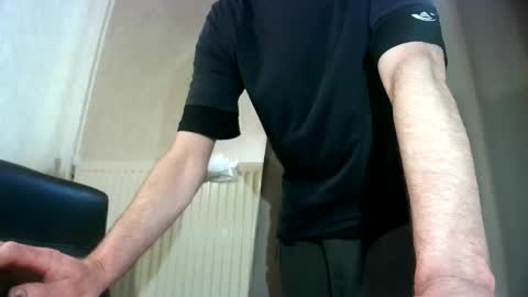 dereck59 online show from April 4, 8:45 am