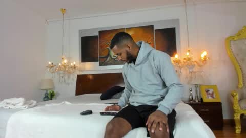 Dereck and Jake online show from November 25, 11:32 am