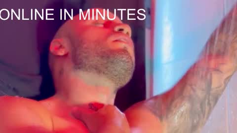 Snapshot of dereckgreen chatting on December 3, 10:02 am dereckgreen online show from December 3, 10:02 am