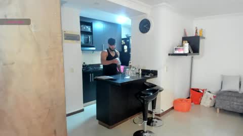 dereckgreen online show from April 15, 7:21 pm