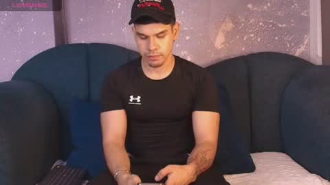 Snapshot of derek_voss chatting on July 6, 11:18 am derek_voss online show from July 6, 11:18 am