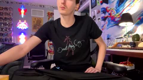 derekdings online show from September 10, 4:40 pm