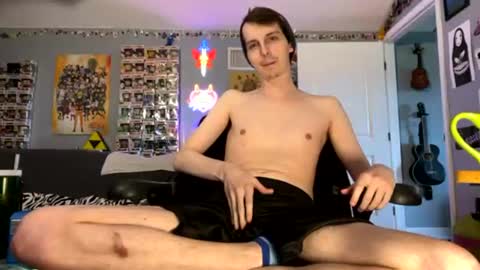 Snapshot of derekdings chatting on July 1, 8:08 pm derekdings online show from July 1, 8:08 pm