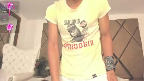 derekwildx online show from March 4, 10:27 pm