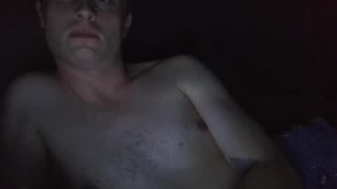 Snapshot of derokkes chatting on May 3, 12:49 am derokkes online show from May 3, 12:49 am